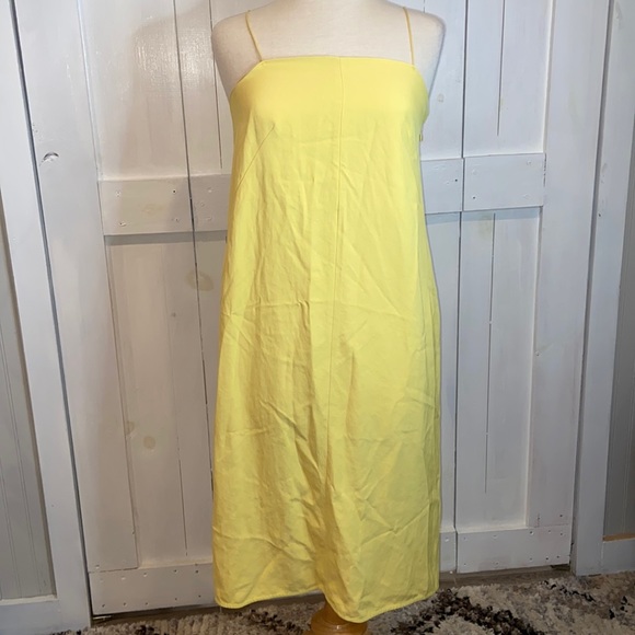 Everlane Dresses & Skirts - Everlane Yellow Japanese GoWeave Sleeveless Dress